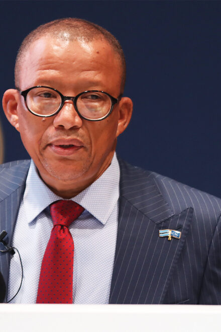 Botswana business confidence declines