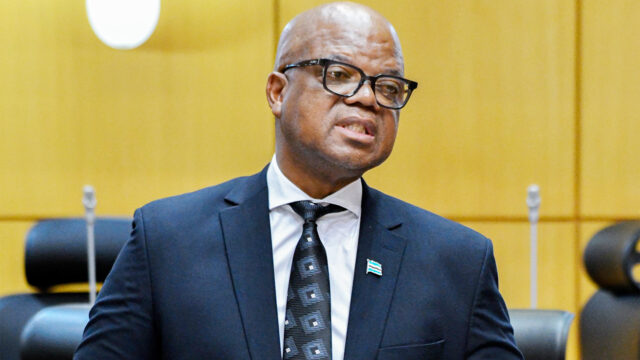 MPs seek clear exemptions for political aides in Public Service Bill