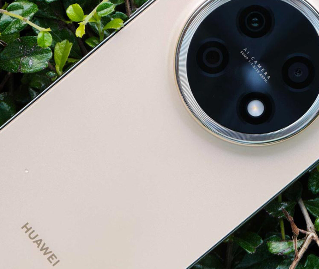 Reverse Charging on the Nova 15 Max: