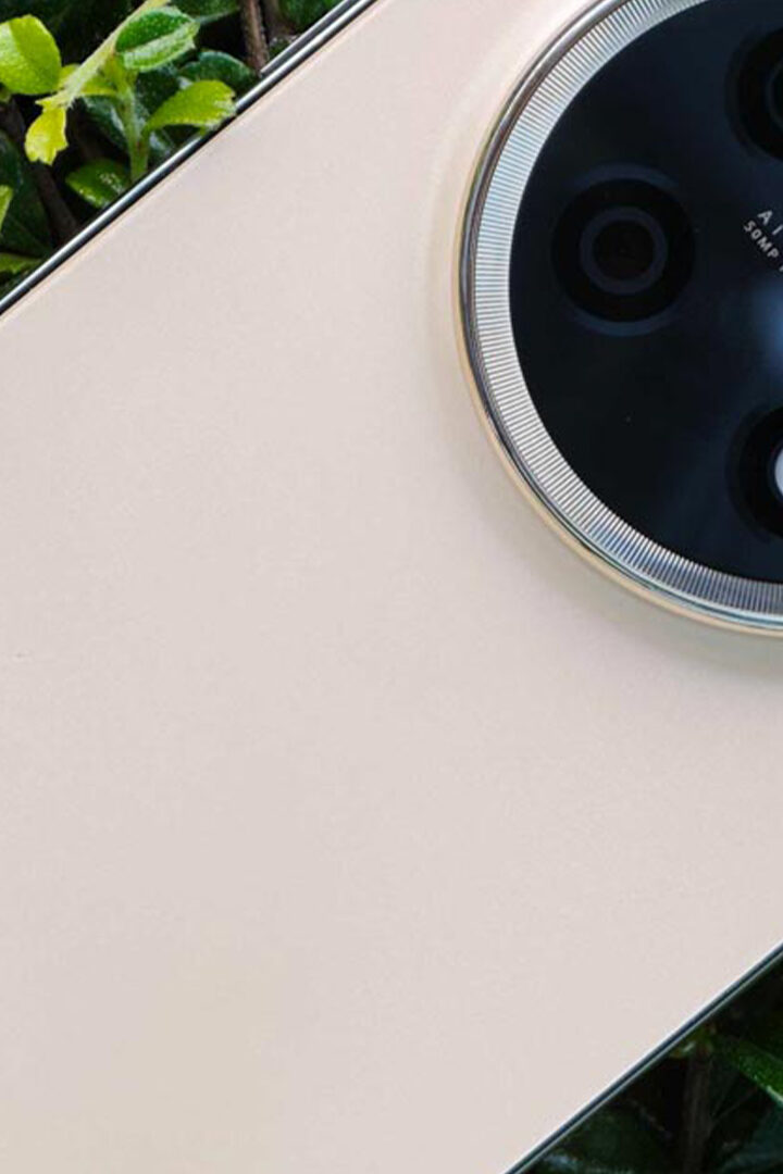 Reverse Charging on the Nova 15 Max: