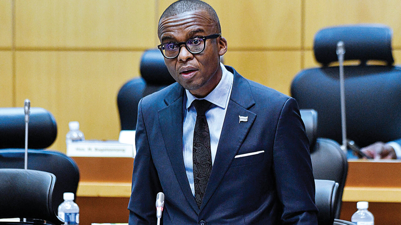 ‘Botswana’s sluggish economy limits job creation’