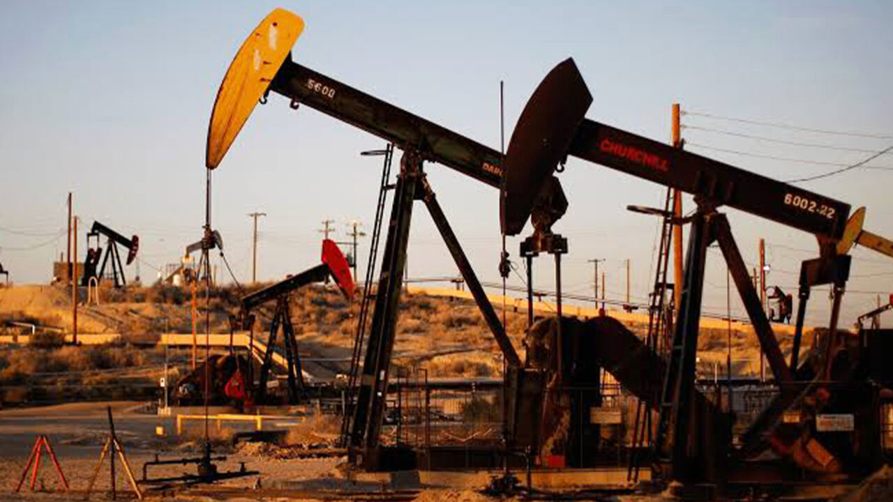 Oil spike sends warning to global portfolios