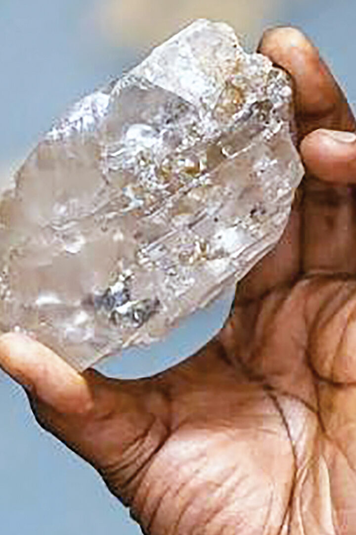 De Beers shines amid turbulence