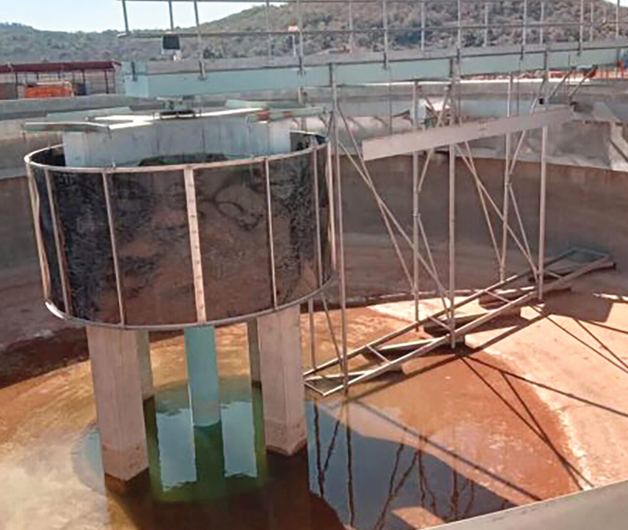 Botswana’s abandoned projects leave taxpayers holding the bill Botswana’s abandoned projects leave taxpayers holding the bill