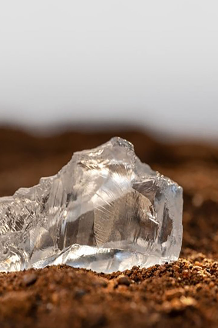 In a softer diamond market, De Beers digs in – and reaches north